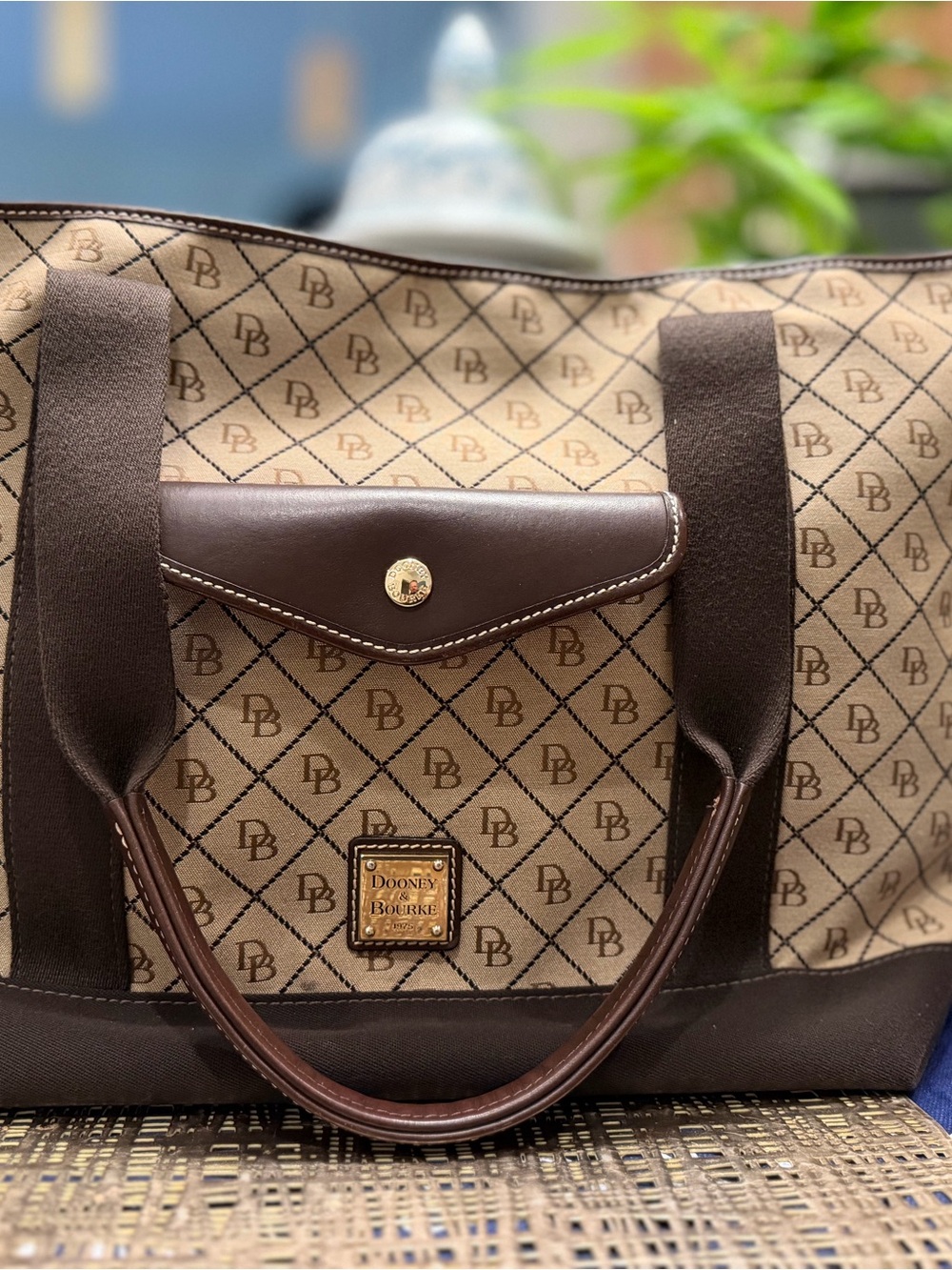 Vintage Dooney & Bourke Brown & Tan Signature Collection Large Tote